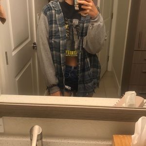 Flannel/hoodie oversized